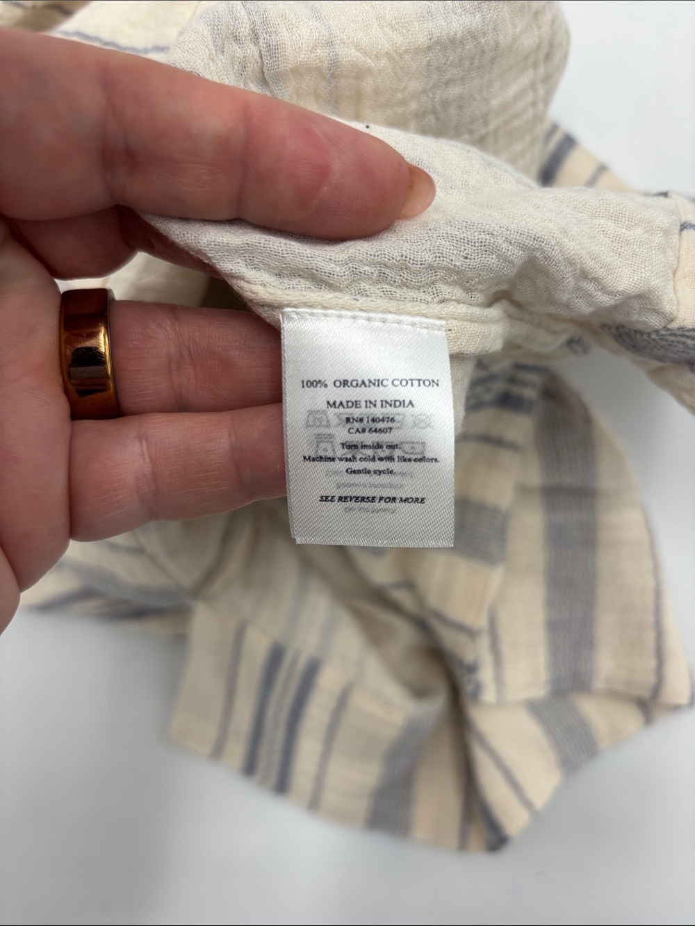 Faherty Dune Cotton Gauze Popover V-Neck Top - Picture 6 of 6